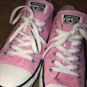 pink converse size 11 women’s